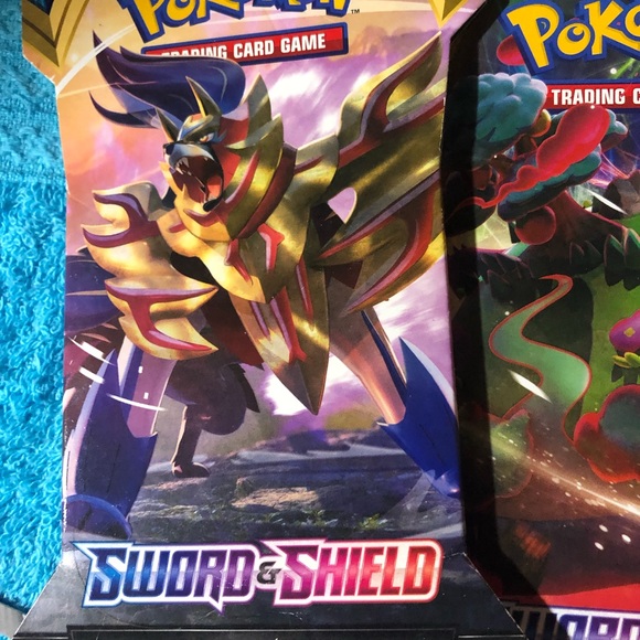 Pokémon cards , still in unopened packets, perfect condition - Picture 2 of 2
